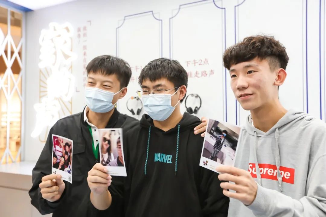 每一段思念都值得被回放 每一段思念都值得被回放