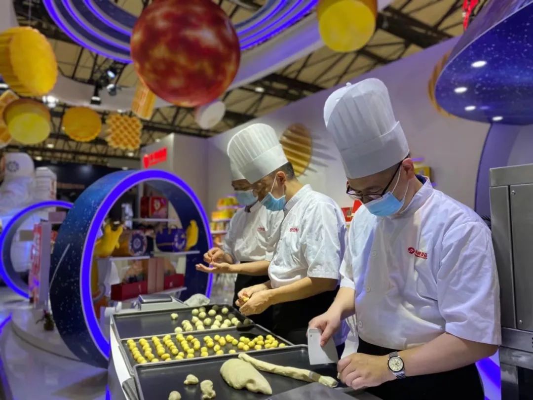 尊龙凯时烘焙星球正式登陆国际焙烤展！