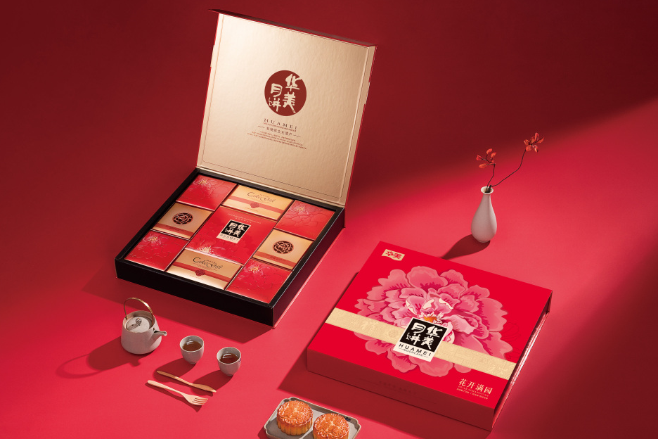 月满倾心，献礼中秋，尊龙凯时月饼传统系列
